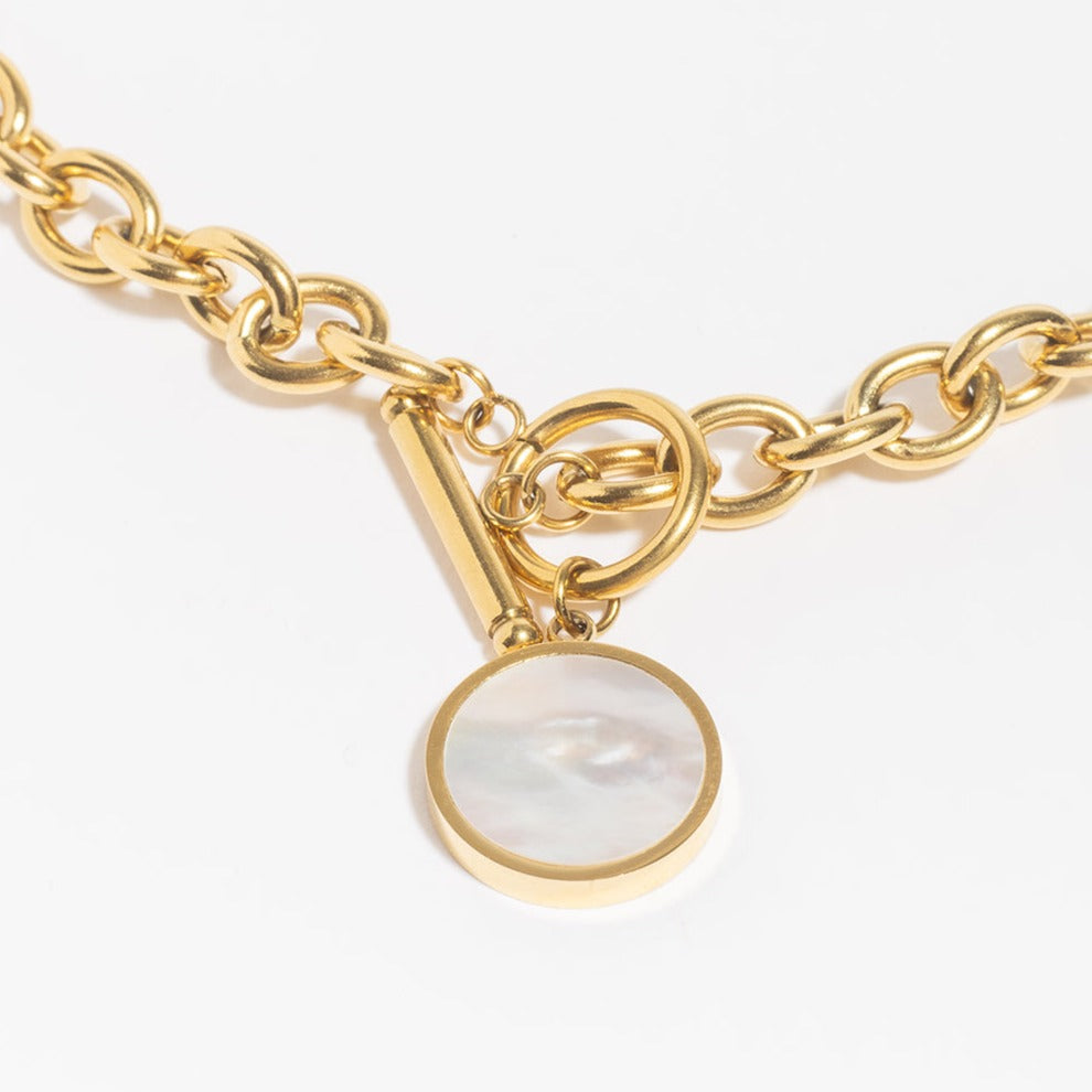 Lorna Shell Necklace-LuckyLeti Jewelry-Gold-Lucky Leti Jewelry